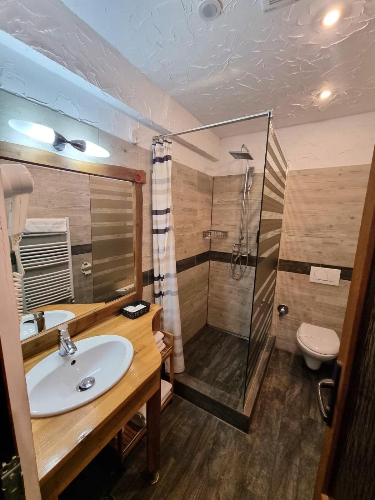 Pensiunea Milexim Cimpia Turzii Exterior photo